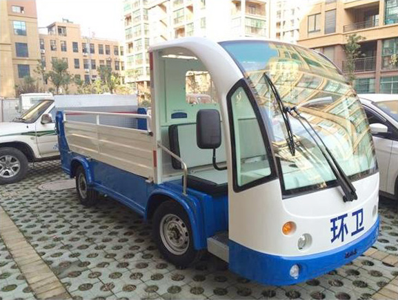 電動(dòng)環(huán)衛(wèi)車(chē)