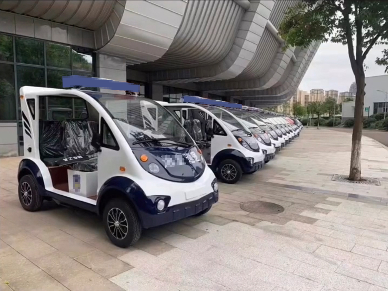 電動巡邏車